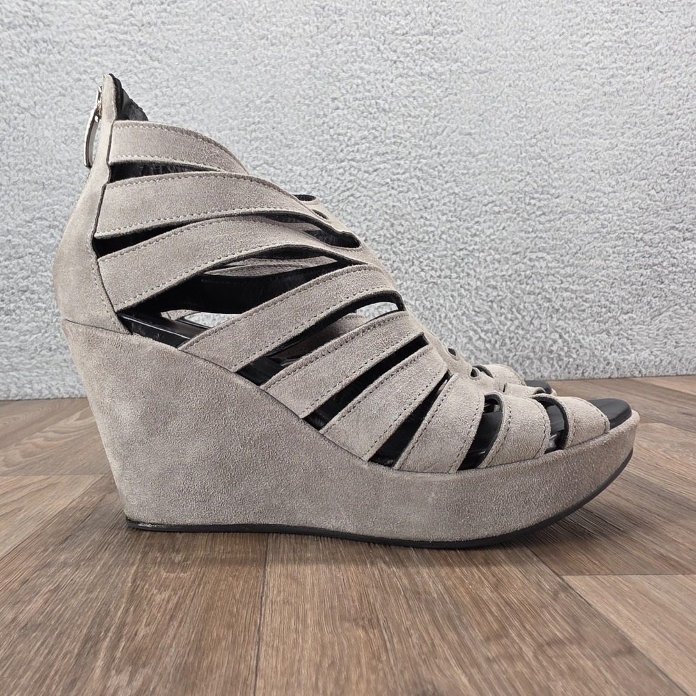 CORDANI Gray Suede Strappy Platform‎ Wedge Heels Sandals Shoes Italy Size 39